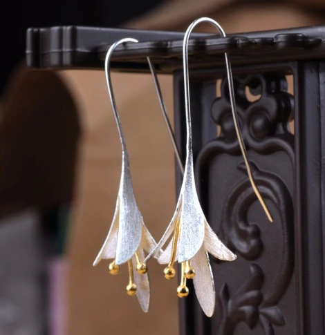 Long Floral Earrings in Luxury Gift Box with Accessories