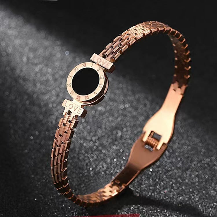 Gold Disc Love Letter Bracelet for Women - Simple & Versatile