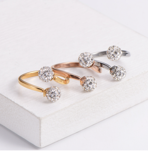 18K Gold Electroplated Stainless Steel Hydrangea Ring