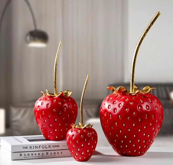 Creative Strawberry Resin Model Home Decoration (One Piece)