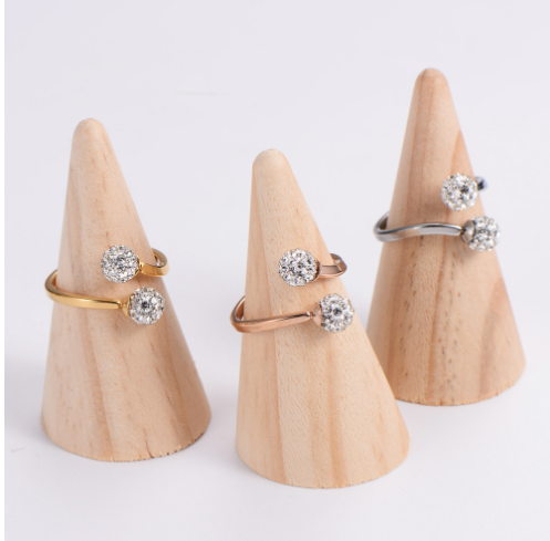 18K Gold Electroplated Stainless Steel Hydrangea Ring