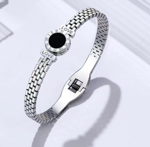Gold Disc Love Letter Bracelet for Women - Simple & Versatile